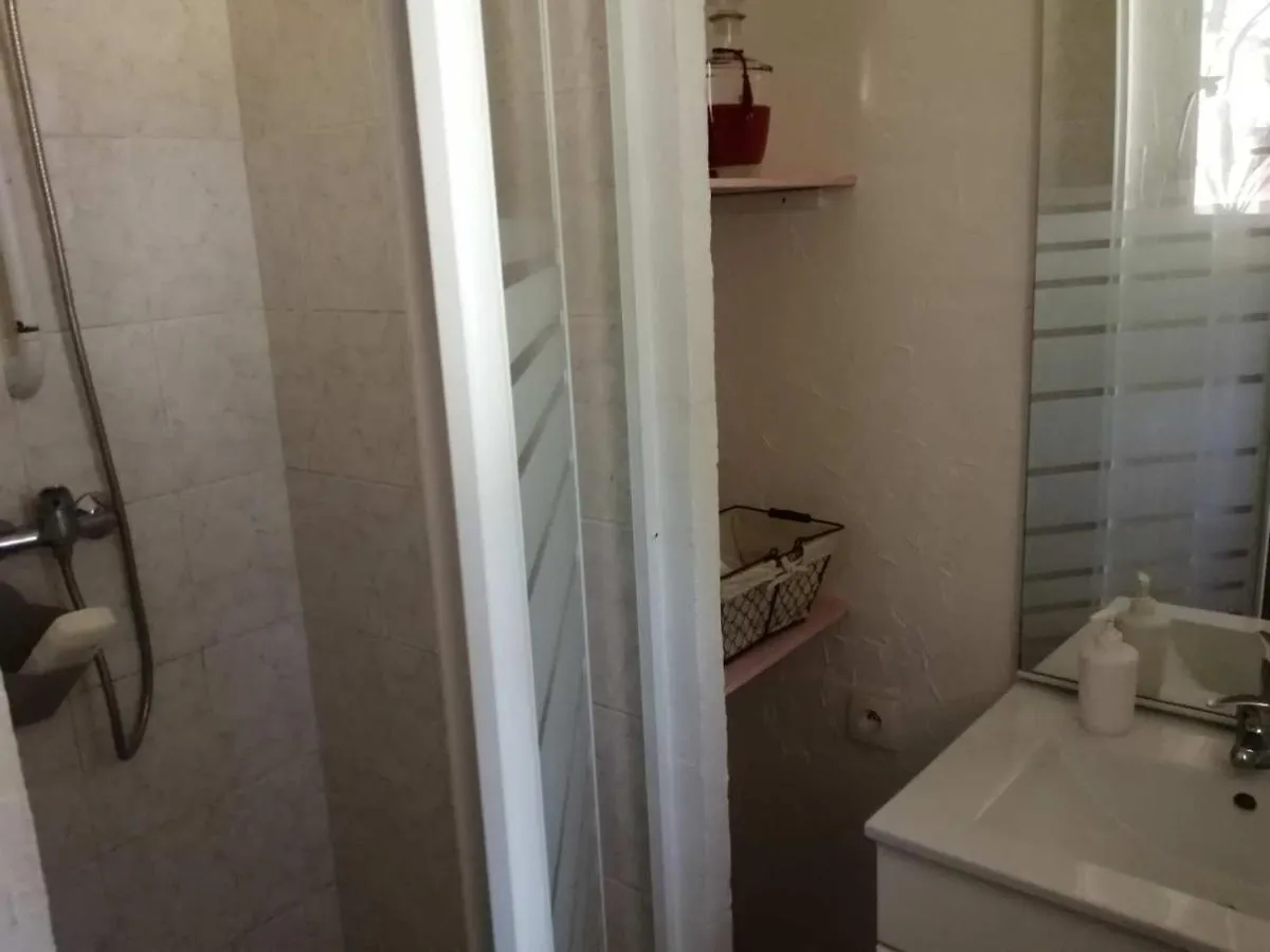 Apartment Mas Maurane - Le Romarin Aux Portes D'Arles Tarascon