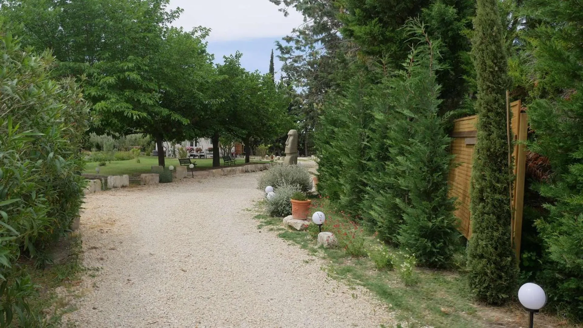 Apartment Mas Maurane - Le Romarin Aux Portes D'Arles Tarascon France