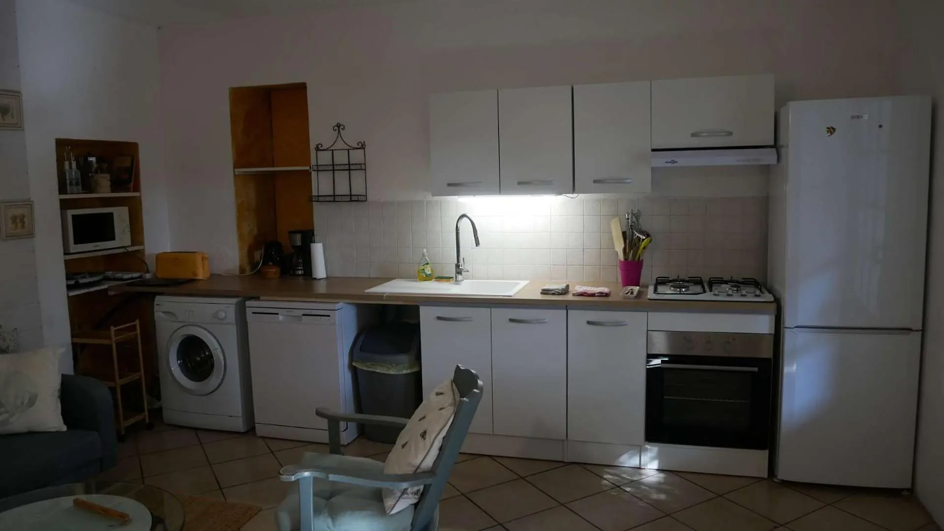 Apartment Mas Maurane - Le Romarin Aux Portes D'Arles Tarascon