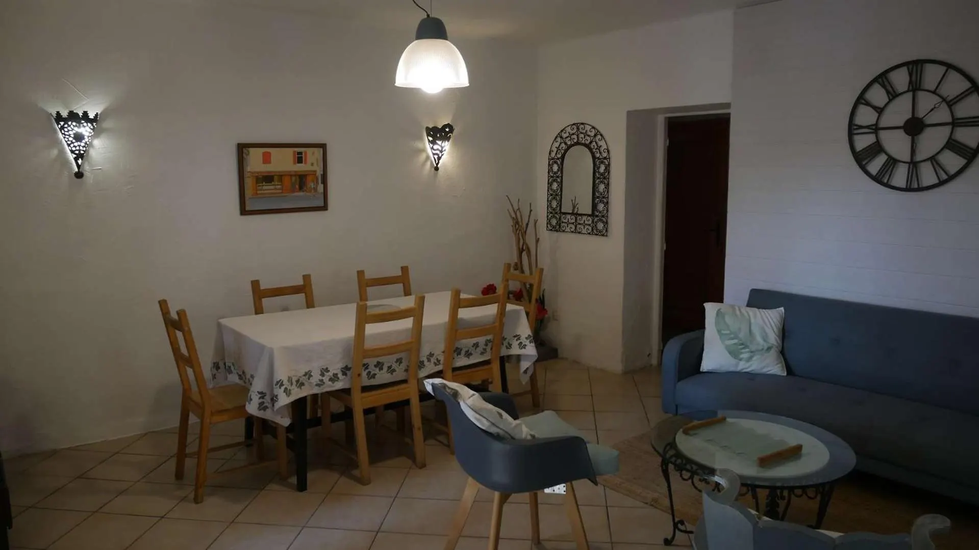 Apartment Mas Maurane - Le Romarin Aux Portes D'Arles Tarascon